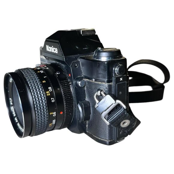 Konica Autoreflex T4 35mm SLR Film Camera w/ Hexanon 50mm F1.7 Lens - Picture 3 of 10